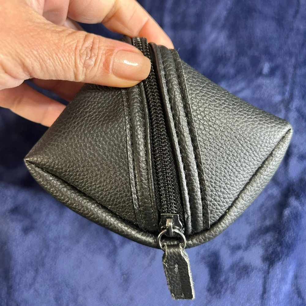 Shinola Detroit American Airlines Flagship Travel Comfy Toiletry Bag In Black